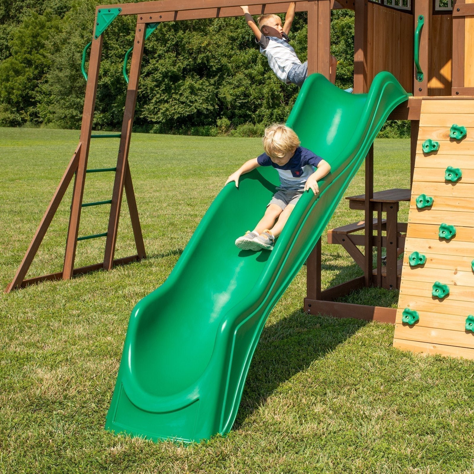 P9-Skyfort-with-Vac-Slide-Slide-2-1.jpg