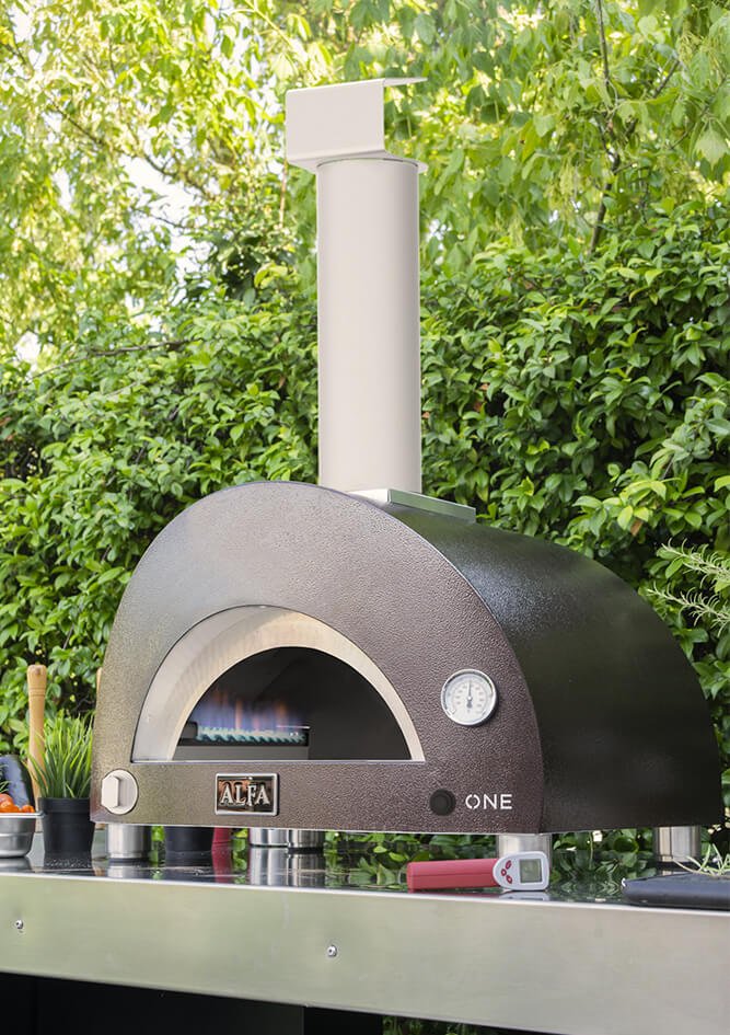 one-alfa-forni-gas-version-pizza-outdoor-cooking-1_bbd1a397-9b9b-4d90-aedd-c504d597e356.jpg